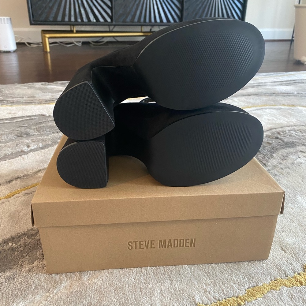 NWT Steve Madden Platform suede shoes. - Picture 7 of 9